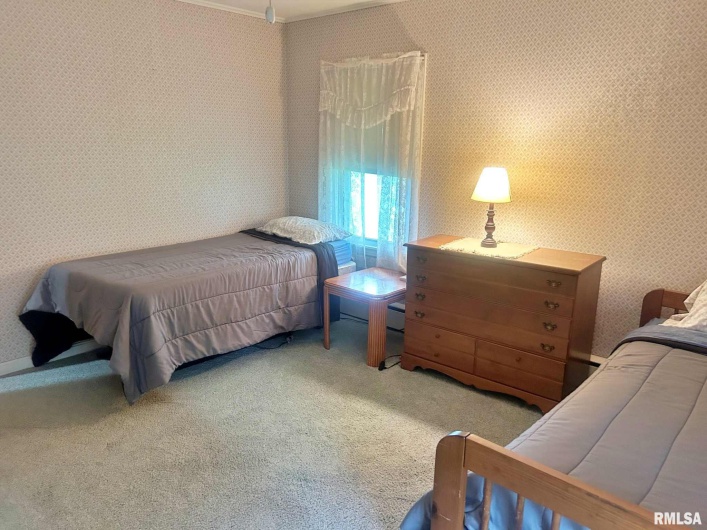 109 PATTON Drive, Elizabethtown, Illinois 62931, 3 Bedrooms Bedrooms, 0 ,1 BathroomBathrooms,Residential,For Sale,PATTON,0,RMAEB458037
