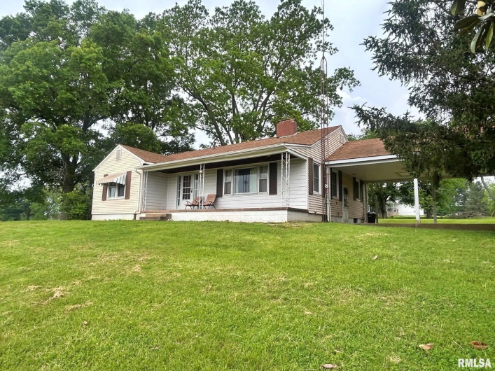 109 PATTON Drive, Elizabethtown, Illinois 62931, 3 Bedrooms Bedrooms, 0 ,1 BathroomBathrooms,Residential,For Sale,PATTON,0,RMAEB458037