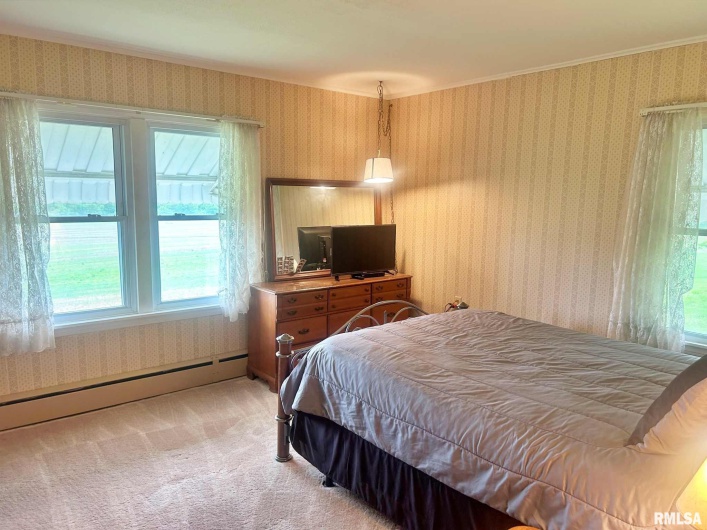 109 PATTON Drive, Elizabethtown, Illinois 62931, 3 Bedrooms Bedrooms, 0 ,1 BathroomBathrooms,Residential,For Sale,PATTON,0,RMAEB458037