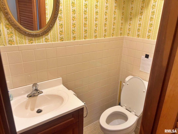 109 PATTON Drive, Elizabethtown, Illinois 62931, 3 Bedrooms Bedrooms, 0 ,1 BathroomBathrooms,Residential,For Sale,PATTON,0,RMAEB458037