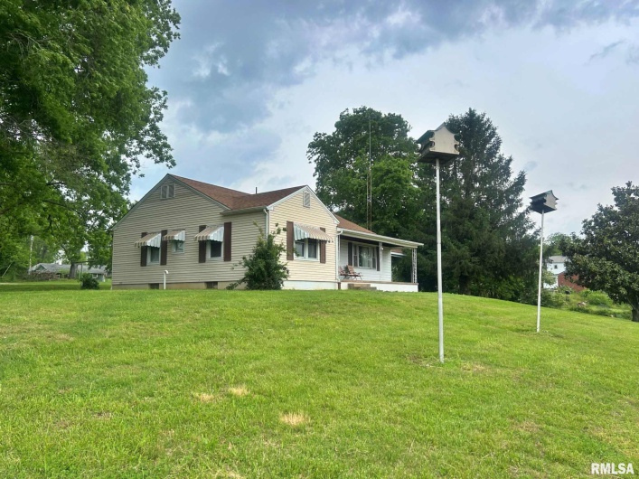 109 PATTON Drive, Elizabethtown, Illinois 62931, 3 Bedrooms Bedrooms, 0 ,1 BathroomBathrooms,Residential,For Sale,PATTON,0,RMAEB458037