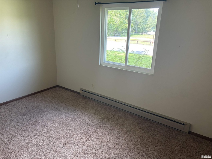 100 35TH Street, Herrin, Illinois 62948, 3 Bedrooms Bedrooms, 0 ,1 BathroomBathrooms,Residential,For Sale,35TH,0,RMAEB458054