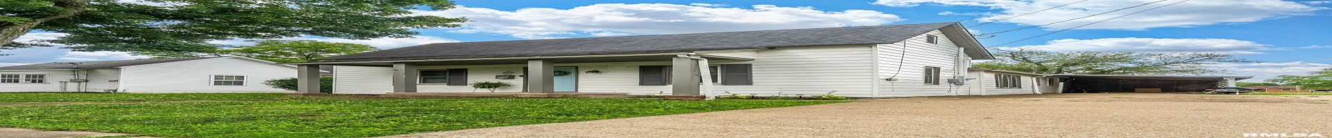 Residential For Sale 231 MCNEIL Street, Carterville, Illinois 62918, 2 Bedrooms Bedrooms, ,1 BathroomBathrooms,Residential,For Sale,MCNEIL,RMAQC4263501
