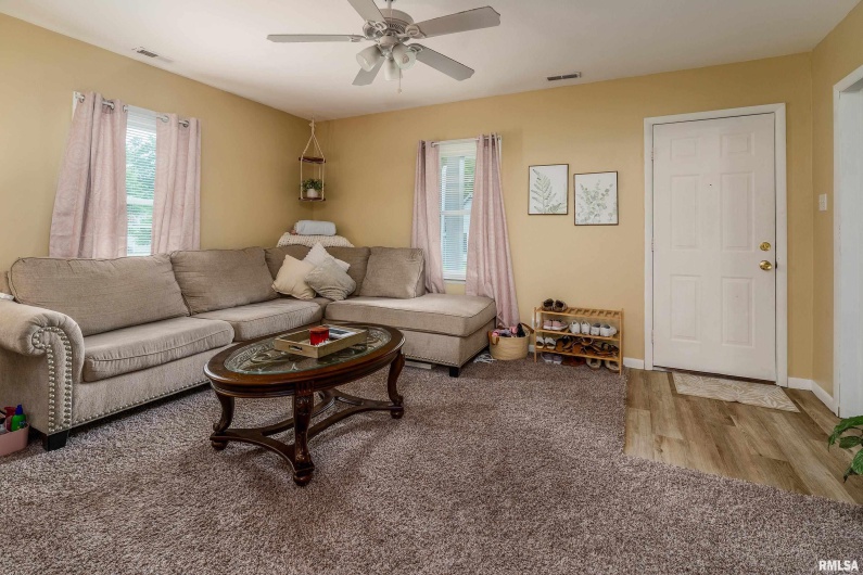 231 MCNEIL Street, Carterville, Illinois 62918, 2 Bedrooms Bedrooms, 0 ,1 BathroomBathrooms,Residential,For Sale,MCNEIL,0,RMAQC4263501