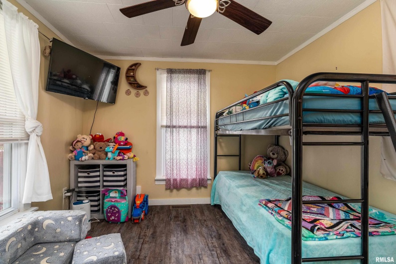 610 ILLINOIS Avenue, Carterville, Illinois 62918, 2 Bedrooms Bedrooms, 0 ,1 BathroomBathrooms,Residential,For Sale,ILLINOIS,0,RMAQC4263503