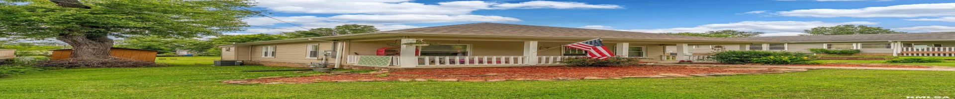 Residential For Sale 610 ILLINOIS Avenue, Carterville, Illinois 62918, 2 Bedrooms Bedrooms, ,1 BathroomBathrooms,Residential,For Sale,ILLINOIS,RMAQC4263503