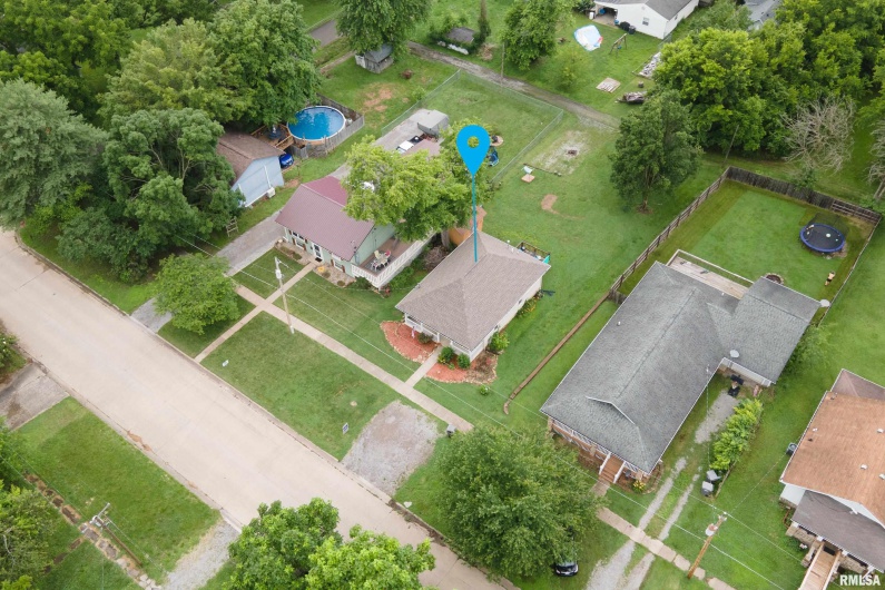 610 ILLINOIS Avenue, Carterville, Illinois 62918, 2 Bedrooms Bedrooms, 0 ,1 BathroomBathrooms,Residential,For Sale,ILLINOIS,0,RMAQC4263503