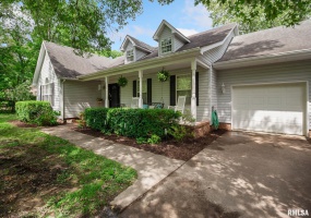 1816 Calico Road, Marion, Illinois 62959, 3 Bedrooms Bedrooms, 0 ,2 BathroomsBathrooms,Residential,For Sale,Calico,0,RMAQC4263528