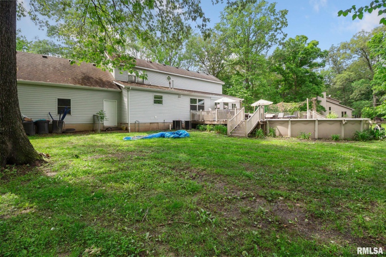 1816 Calico Road, Marion, Illinois 62959, 3 Bedrooms Bedrooms, 0 ,2 BathroomsBathrooms,Residential,For Sale,Calico,0,RMAQC4263528