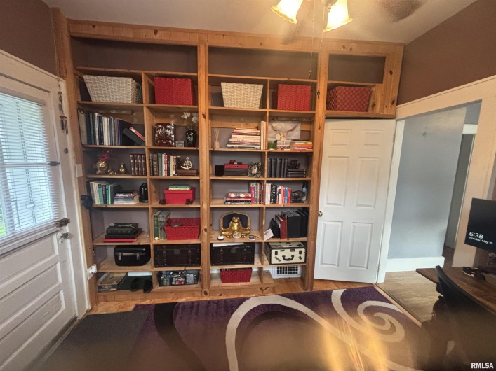 680 STRATTON Street, Chester, Illinois 62233, 3 Bedrooms Bedrooms, 0 ,1 BathroomBathrooms,Residential,For Sale,STRATTON,0,RMAEB458075