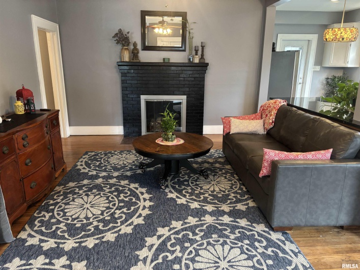 680 STRATTON Street, Chester, Illinois 62233, 3 Bedrooms Bedrooms, 0 ,1 BathroomBathrooms,Residential,For Sale,STRATTON,0,RMAEB458075