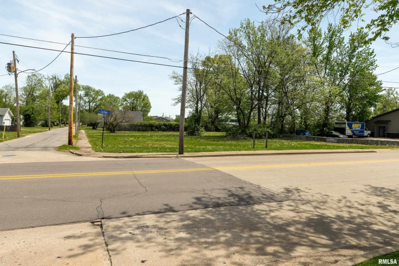 107 Carbon Street, Marion, Illinois 62959, 0 , 0 ,0,Land,For Sale,Carbon,0,RMAEB458082