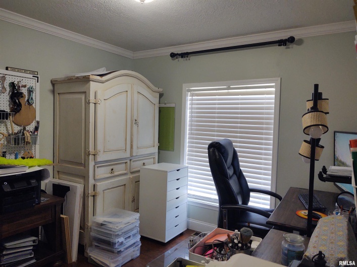 1640 PLEASANT RIDGE Road, Vienna, Illinois 62995-9, 3 Bedrooms Bedrooms, 0 ,2 BathroomsBathrooms,Residential,For Sale,PLEASANT RIDGE,0,RMAEB458080