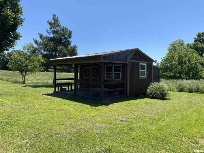 1640 PLEASANT RIDGE Road, Vienna, Illinois 62995-9, 3 Bedrooms Bedrooms, 0 ,2 BathroomsBathrooms,Residential,For Sale,PLEASANT RIDGE,0,RMAEB458080