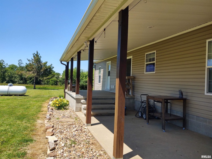 1640 PLEASANT RIDGE Road, Vienna, Illinois 62995-9, 3 Bedrooms Bedrooms, 0 ,2 BathroomsBathrooms,Residential,For Sale,PLEASANT RIDGE,0,RMAEB458080