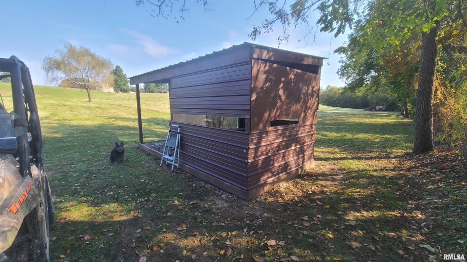1640 PLEASANT RIDGE Road, Vienna, Illinois 62995-9, 3 Bedrooms Bedrooms, 0 ,2 BathroomsBathrooms,Residential,For Sale,PLEASANT RIDGE,0,RMAEB458080