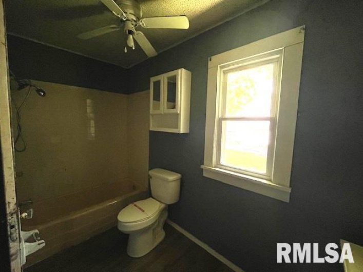 475 Holt Street, Vergennes, Illinois 62994, 2 Bedrooms Bedrooms, 0 ,1 BathroomBathrooms,Residential,For Sale,Holt,0,RMAEB458083