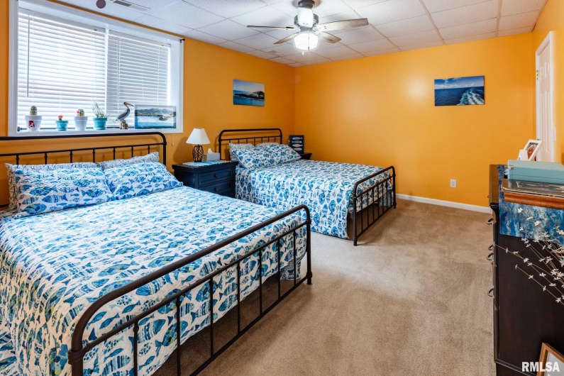 605 LAKESHORE Drive South, Goreville, Illinois 62939, 3 Bedrooms Bedrooms, 0 ,2 BathroomsBathrooms,Residential,For Sale,LAKESHORE,0,RMAQC4263596