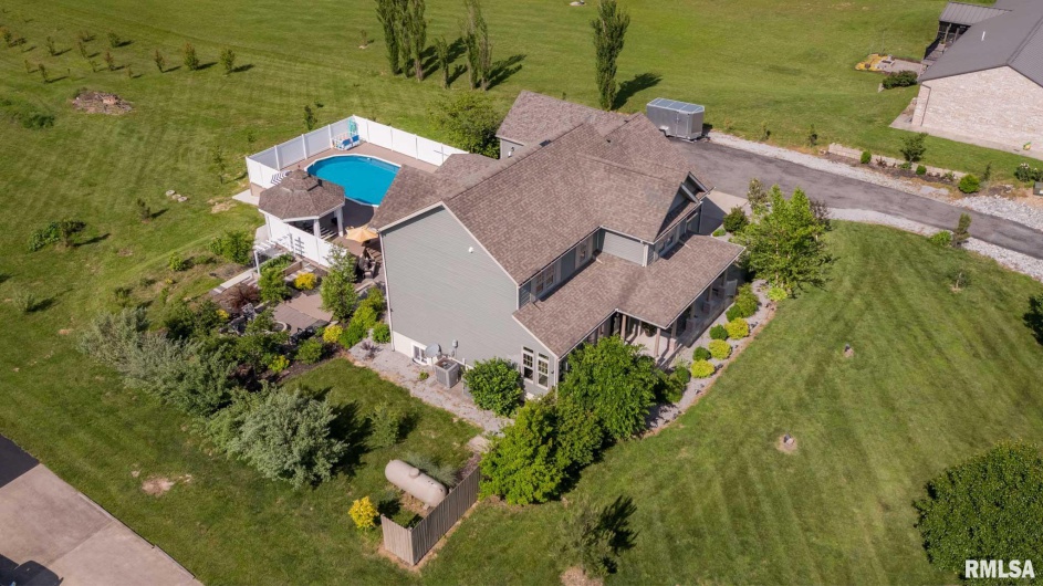 3160 SYCAMORE Road, Carterville, Illinois 62918, 5 Bedrooms Bedrooms, 0 ,4 BathroomsBathrooms,Residential,For Sale,SYCAMORE,0,RMAQC4263619