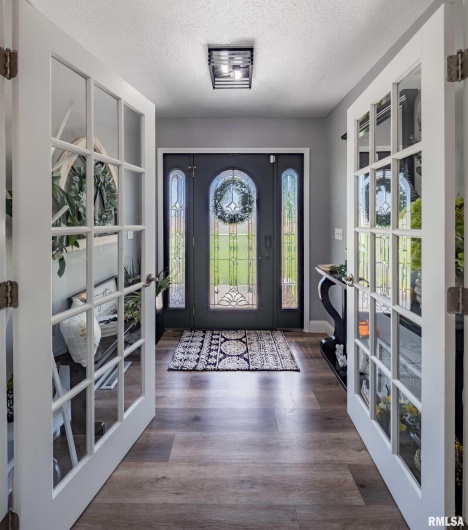 3160 SYCAMORE Road, Carterville, Illinois 62918, 5 Bedrooms Bedrooms, 0 ,4 BathroomsBathrooms,Residential,For Sale,SYCAMORE,0,RMAQC4263619