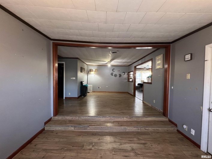 202 ELM Street, Cambria, Illinois 62915, 2 Bedrooms Bedrooms, 0 ,1 BathroomBathrooms,Residential,For Sale,ELM,0,RMAEB456000