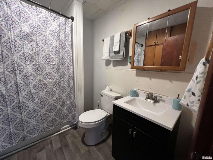 202 ELM Street, Cambria, Illinois 62915, 2 Bedrooms Bedrooms, 0 ,1 BathroomBathrooms,Residential,For Sale,ELM,0,RMAEB456000