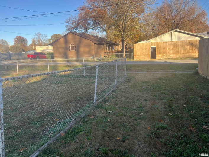 202 ELM Street, Cambria, Illinois 62915, 2 Bedrooms Bedrooms, 0 ,1 BathroomBathrooms,Residential,For Sale,ELM,0,RMAEB456000