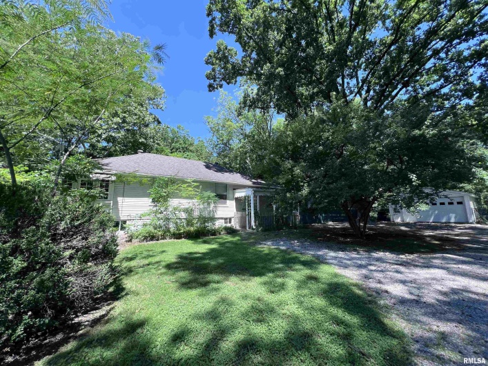 1312 SYCAMORE Street, Carbondale, Illinois 62901, 2 Bedrooms Bedrooms, 0 ,1 BathroomBathrooms,Residential,For Sale,SYCAMORE,0,RMAEB458119