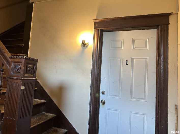 401 MONROE Street, Carbondale, Illinois 62901, 0 , 0 ,0,Residential Income,For Sale,MONROE,0,RMAEB450603