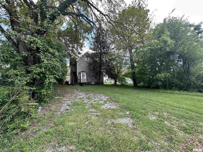 401 MONROE Street, Carbondale, Illinois 62901, 0 , 0 ,0,Residential Income,For Sale,MONROE,0,RMAEB450603