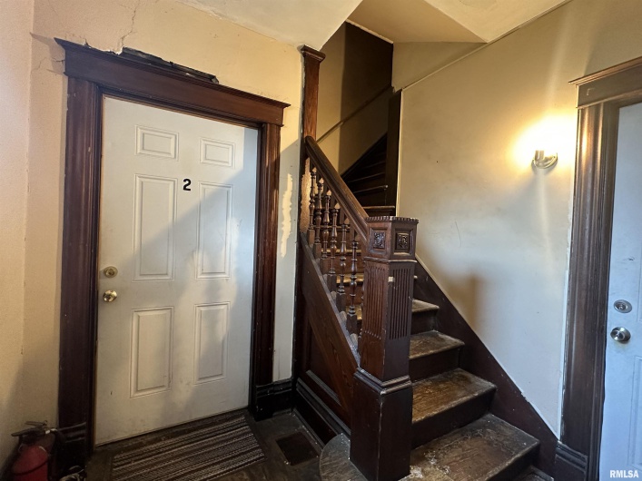 401 MONROE Street, Carbondale, Illinois 62901, 0 , 0 ,0,Residential Income,For Sale,MONROE,0,RMAEB450603