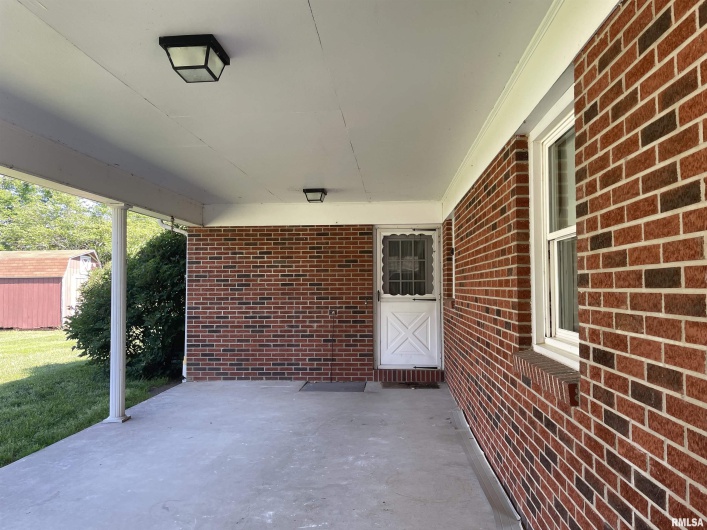 201 Herrmann Drive, Ridgway, Illinois 62979, 3 Bedrooms Bedrooms, 0 ,2 BathroomsBathrooms,Residential,For Sale,Herrmann,0,RMAQC4263670
