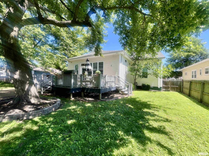 212 3RD Street, Metropolis, Illinois 62960, 4 Bedrooms Bedrooms, 0 ,3 BathroomsBathrooms,Residential,For Sale,3RD,0,RMAEB458137