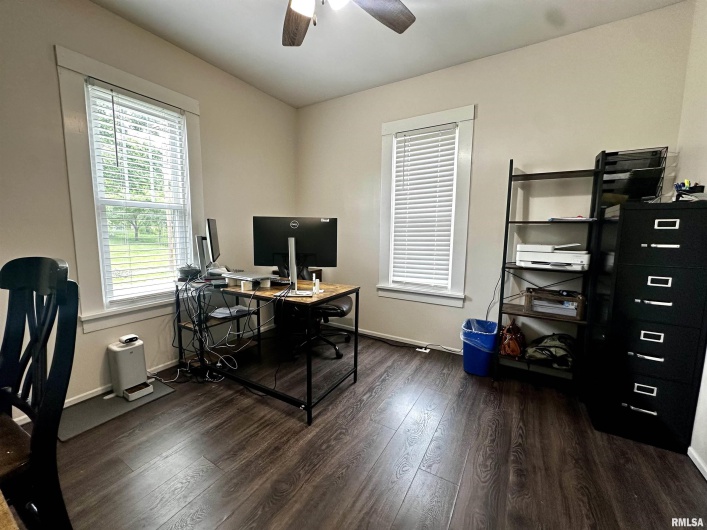 1414 ROOSEVELT Avenue, Eldorado, Illinois 62930, 2 Bedrooms Bedrooms, 0 ,1 BathroomBathrooms,Residential,For Sale,ROOSEVELT,0,RMAQC4263711