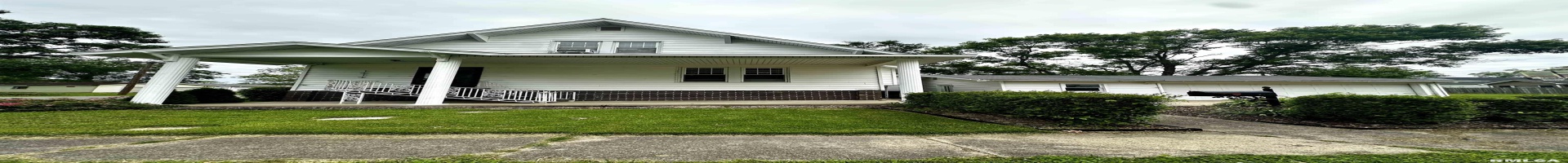 Residential For Sale 1414 ROOSEVELT Avenue, Eldorado, Illinois 62930, 2 Bedrooms Bedrooms, ,1 BathroomBathrooms,Residential,For Sale,ROOSEVELT,RMAQC4263711