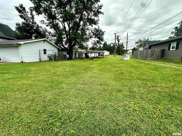 1414 ROOSEVELT Avenue, Eldorado, Illinois 62930, 2 Bedrooms Bedrooms, 0 ,1 BathroomBathrooms,Residential,For Sale,ROOSEVELT,0,RMAQC4263711