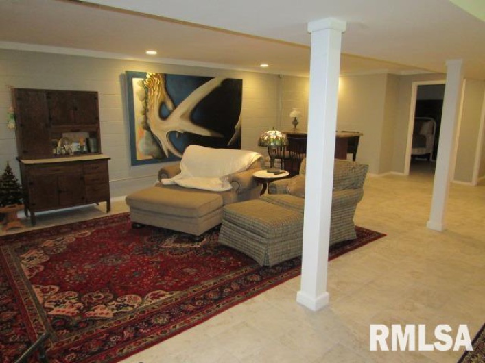 72 Shewmaker Road, Cave In Rock, Illinois 62919, 3 Bedrooms Bedrooms, 0 ,2 BathroomsBathrooms,Residential,For Sale,Shewmaker,0,RMAEB458156