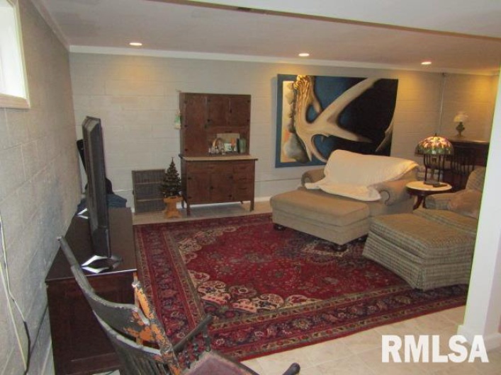 72 Shewmaker Road, Cave In Rock, Illinois 62919, 3 Bedrooms Bedrooms, 0 ,2 BathroomsBathrooms,Residential,For Sale,Shewmaker,0,RMAEB458156