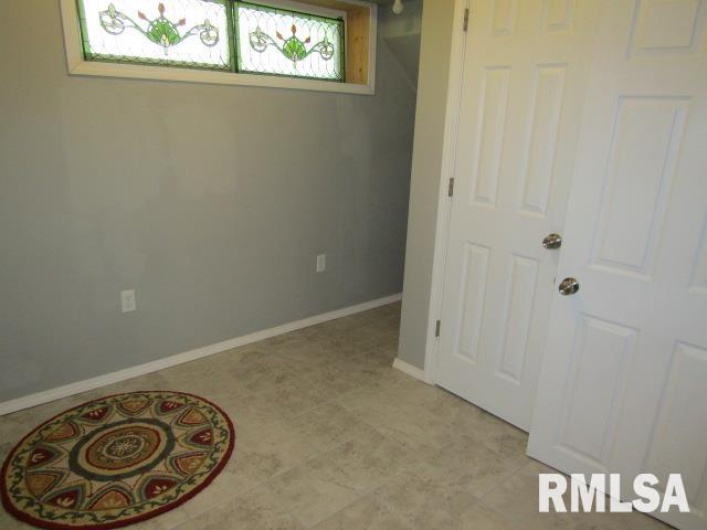 72 Shewmaker Road, Cave In Rock, Illinois 62919, 3 Bedrooms Bedrooms, 0 ,2 BathroomsBathrooms,Residential,For Sale,Shewmaker,0,RMAEB458156