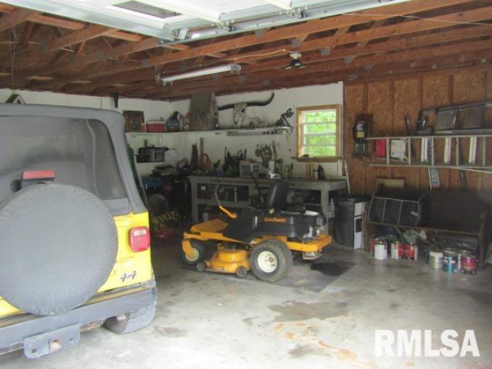 72 Shewmaker Road, Cave In Rock, Illinois 62919, 3 Bedrooms Bedrooms, 0 ,2 BathroomsBathrooms,Residential,For Sale,Shewmaker,0,RMAEB458156