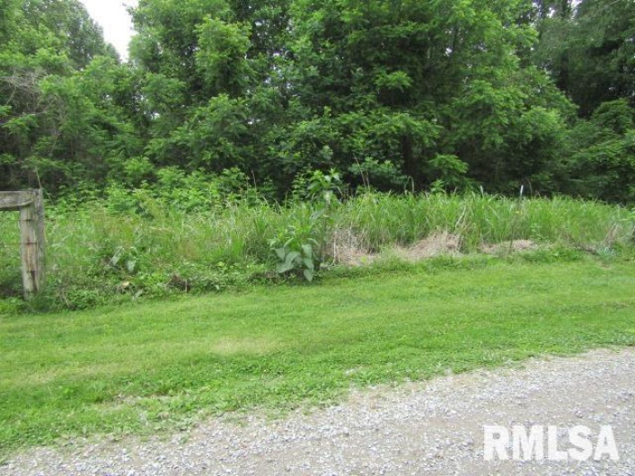 72 Shewmaker Road, Cave In Rock, Illinois 62919, 3 Bedrooms Bedrooms, 0 ,2 BathroomsBathrooms,Residential,For Sale,Shewmaker,0,RMAEB458156