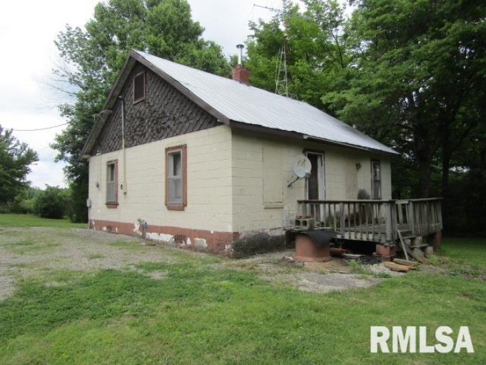 72 Shewmaker Road, Cave In Rock, Illinois 62919, 3 Bedrooms Bedrooms, 0 ,2 BathroomsBathrooms,Residential,For Sale,Shewmaker,0,RMAEB458156