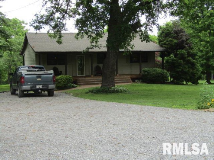 72 Shewmaker Road, Cave In Rock, Illinois 62919, 3 Bedrooms Bedrooms, 0 ,2 BathroomsBathrooms,Residential,For Sale,Shewmaker,0,RMAEB458156