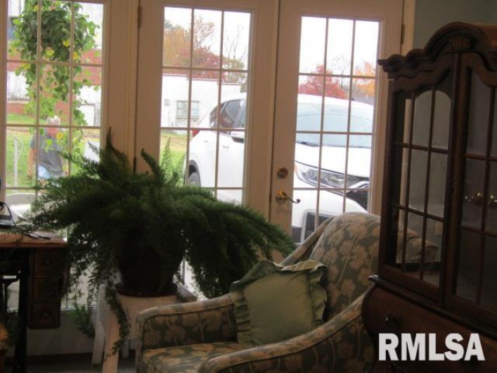 195 MARKET Street, Elizabethtown, Illinois 62931, 3 Bedrooms Bedrooms, 0 ,2 BathroomsBathrooms,Residential,For Sale,MARKET,0,RMAEB455731
