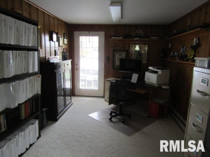 195 MARKET Street, Elizabethtown, Illinois 62931, 3 Bedrooms Bedrooms, 0 ,2 BathroomsBathrooms,Residential,For Sale,MARKET,0,RMAEB455731