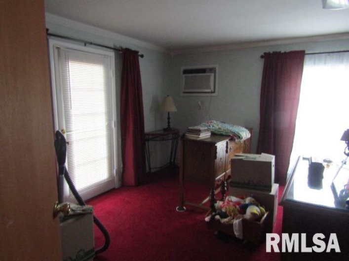 195 MARKET Street, Elizabethtown, Illinois 62931, 3 Bedrooms Bedrooms, 0 ,2 BathroomsBathrooms,Residential,For Sale,MARKET,0,RMAEB455731