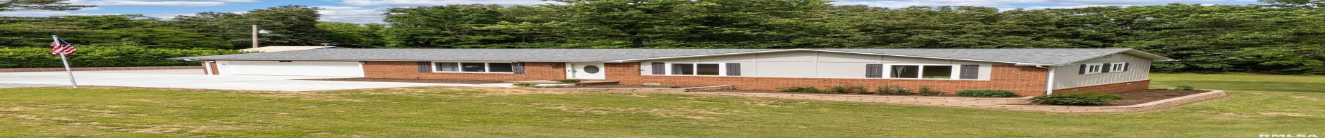 Residential For Sale 180 PINEHILL Lane, Harrisburg, Illinois 62946, 3 Bedrooms Bedrooms, ,2 BathroomsBathrooms,Residential,For Sale,PINEHILL,RMAQC4263807
