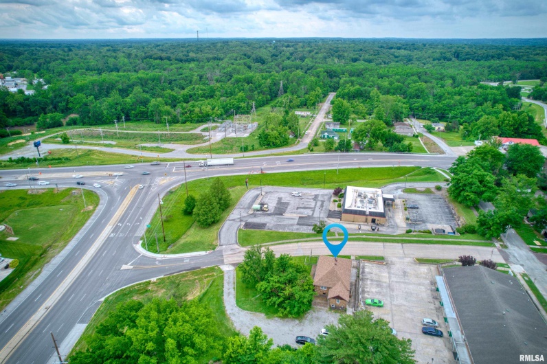 330 NORTH Street, Murphysboro, Illinois 62966, 0 , 0 ,0,Commercial Sale,For Sale,NORTH,0,RMAEB458191