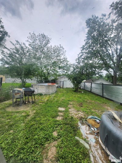 528 15TH Street, Murphysboro, Illinois 62966, 3 Bedrooms Bedrooms, 0 ,1 BathroomBathrooms,Residential,For Sale,15TH,0,RMAEB458192
