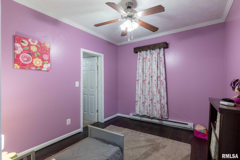 301 11TH Street, Herrin, Illinois 62948, 3 Bedrooms Bedrooms, 0 ,2 BathroomsBathrooms,Residential,For Sale,11TH,0,RMAQC4262970